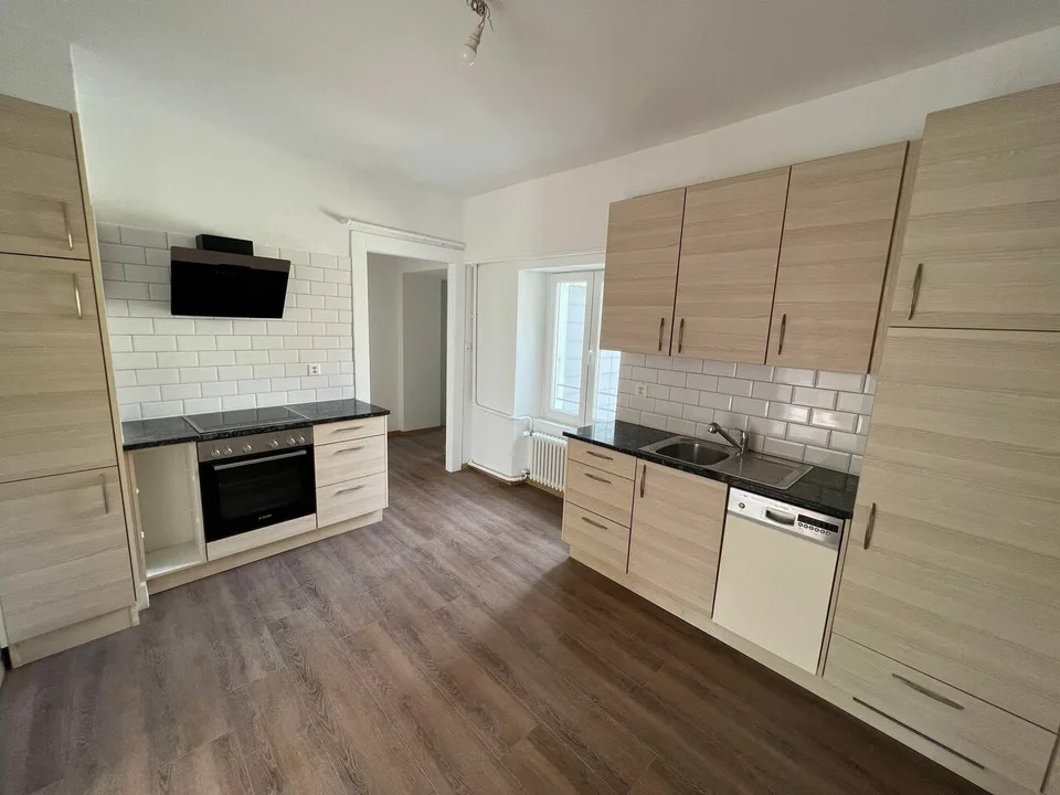 Immeuble de rendement avec parcelle constructible d'environ 550 m2 – photo 10 sur 17