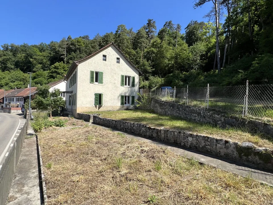 Schönes renoviertes Dorfhaus mit Geschmack und am Waldrand – Foto 9 von 10