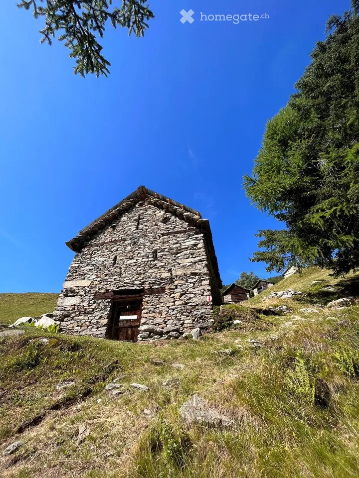 Rustikales Haus zur Renovierung