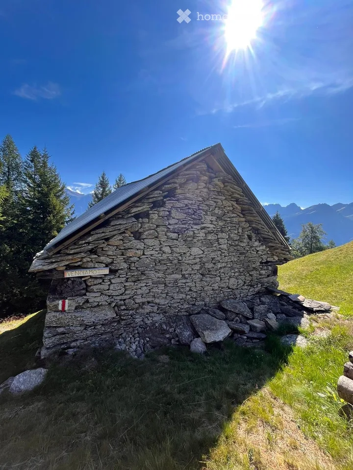 Rustikales Haus zur Renovierung