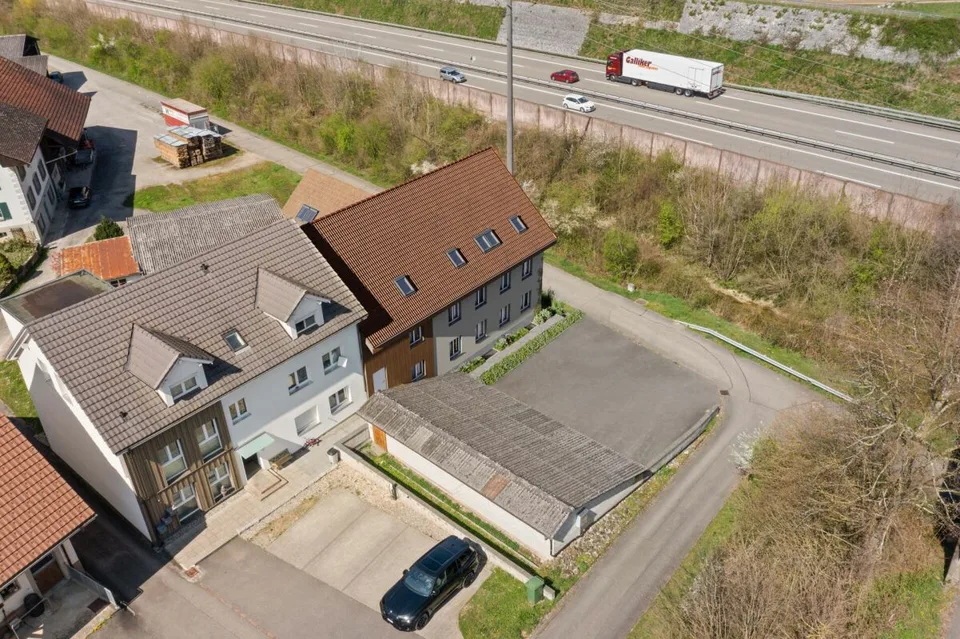 Annonce de projet : Un domicile qui combine vie moderne avec la nature et la tranquillité