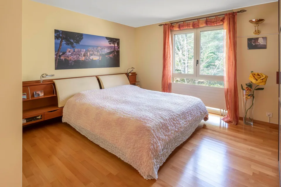 Vendesi attico con splendida vista lago – foto 6 di 14