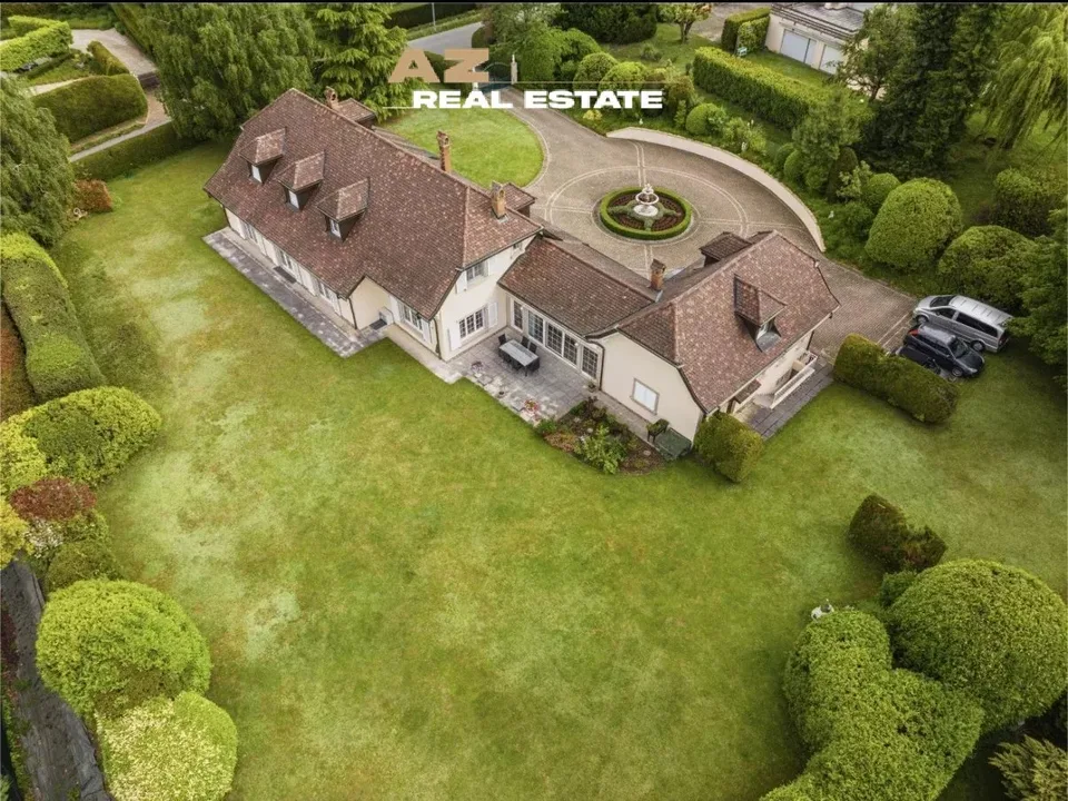 HAUPTHAUS JOUXTENS-MEZERY