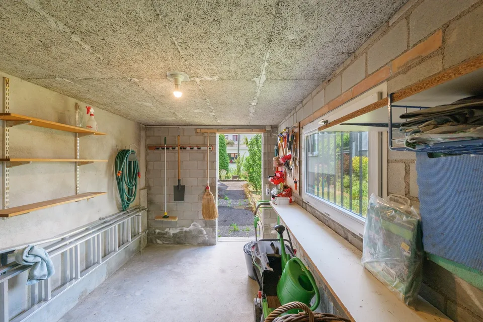 Freistehendes 5-Zimmer-Einfamilienhaus mit Garten in Studen – Foto 26 von 33