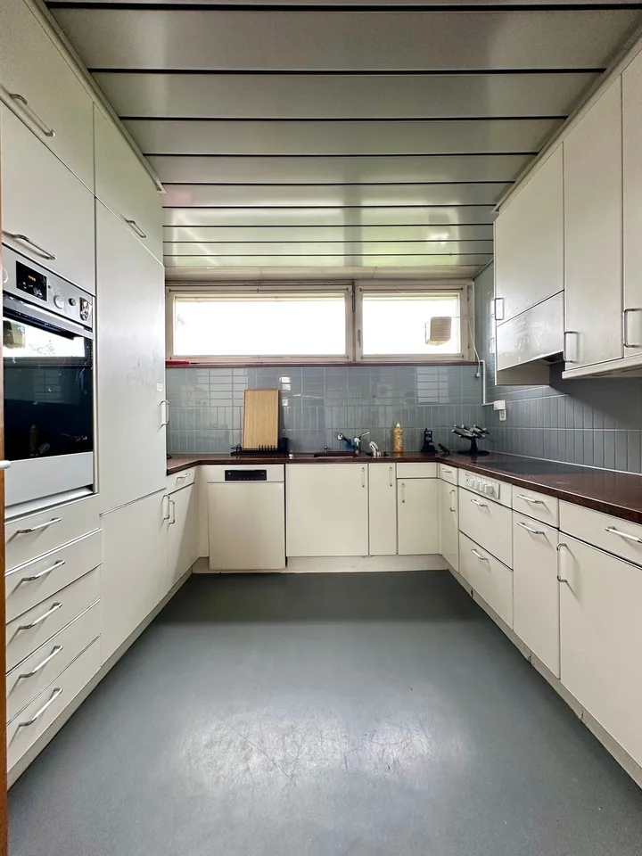 Architektenhaus mit Weitsicht an ruhiger Lage in Reinach BL – foto 7 di 13