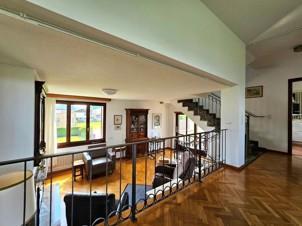 Stabio: Confortevole villa unifamiliare contigua con ampio giardino e importanti indici edificatori – foto 10 di 17