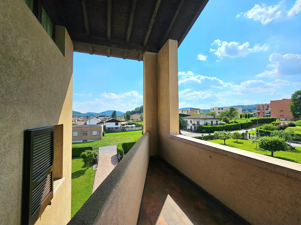 Stabio: Confortevole villa unifamiliare contigua con ampio giardino e importanti indici edificatori – foto 17 di 17