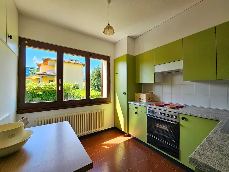 Stabio: Confortevole villa unifamiliare contigua con ampio giardino e importanti indici edificatori – foto 6 di 17