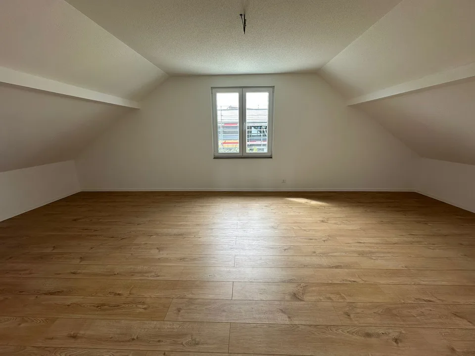 Incantevole casa unifamiliare di 6,5 locali in una posizione tranquilla – foto 7 di 16