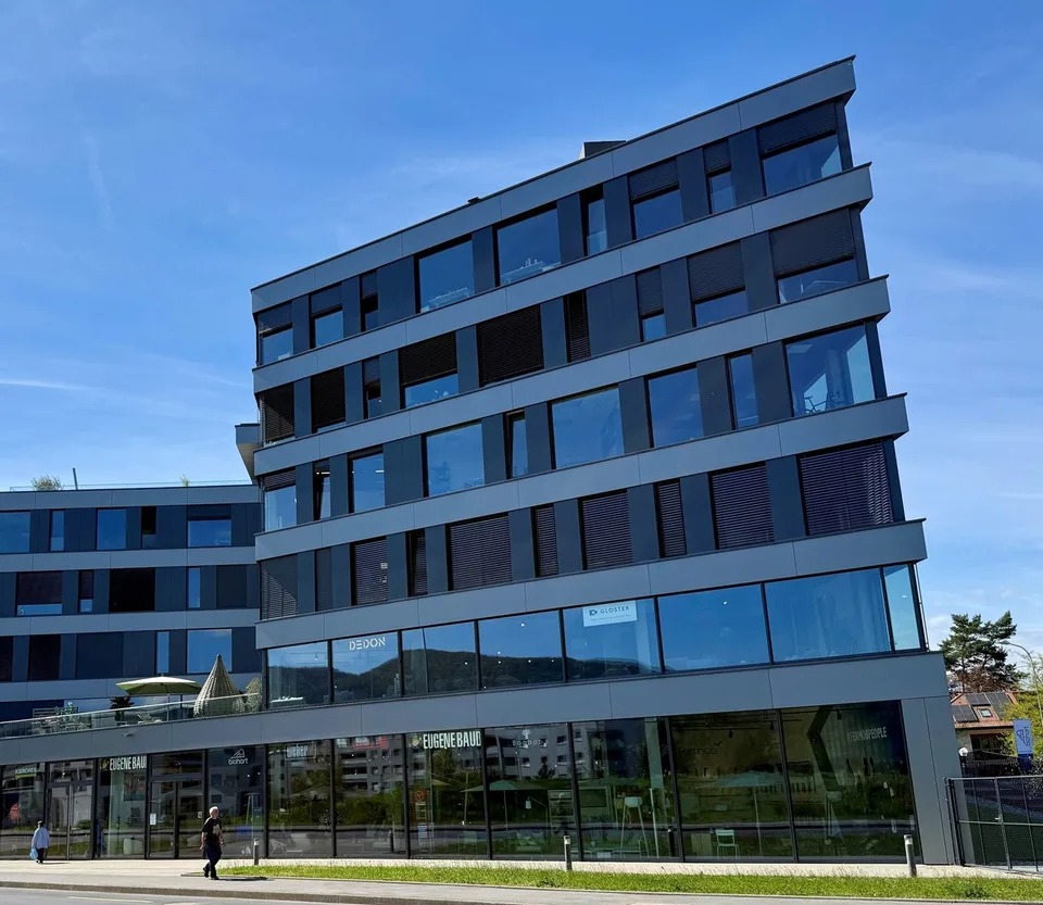 1226 THONEX - Bureaux de 305 m2 au 3ème étage d'un immeuble moderne