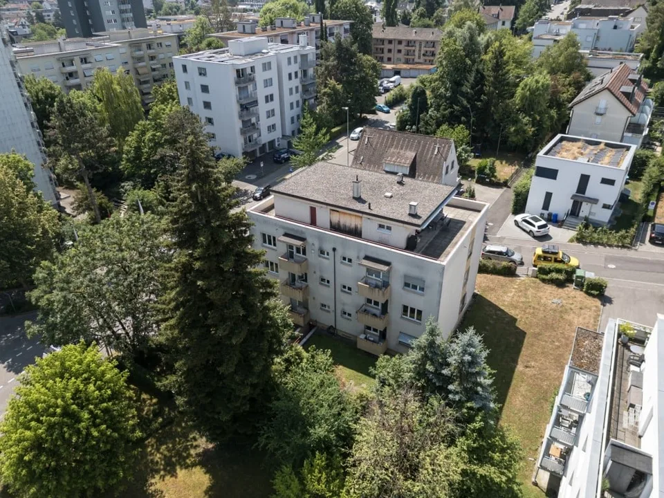 Charmante 4.5-Zimmer-Wohnung mit Balkon in Binningen – Foto 12 von 12