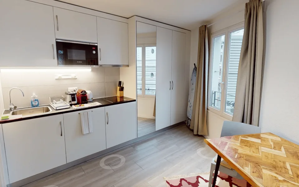 Bright & Practical Studio in the Heart of the City of Lausanne – photo 12 sur 12