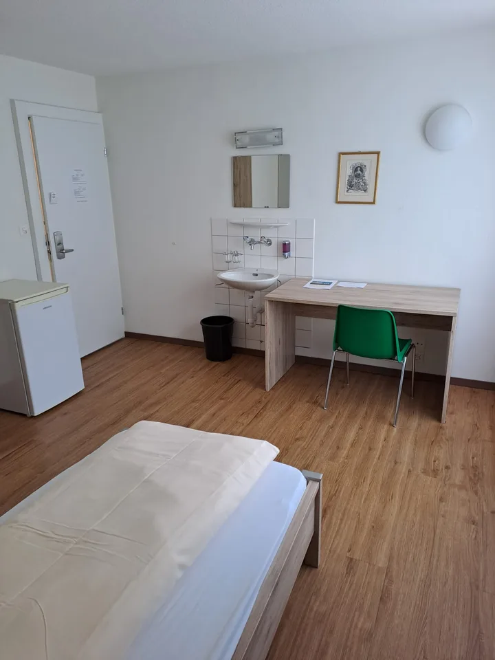Kurz- oder Langzeit | short or long-stay | Residence Hotel Swiss – Foto 13 von 13