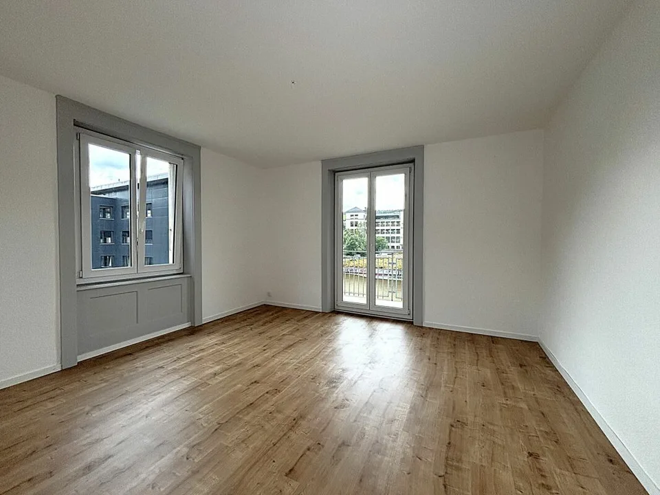 Delizioso appartamento di 3 locali al 1° piano con balcone
