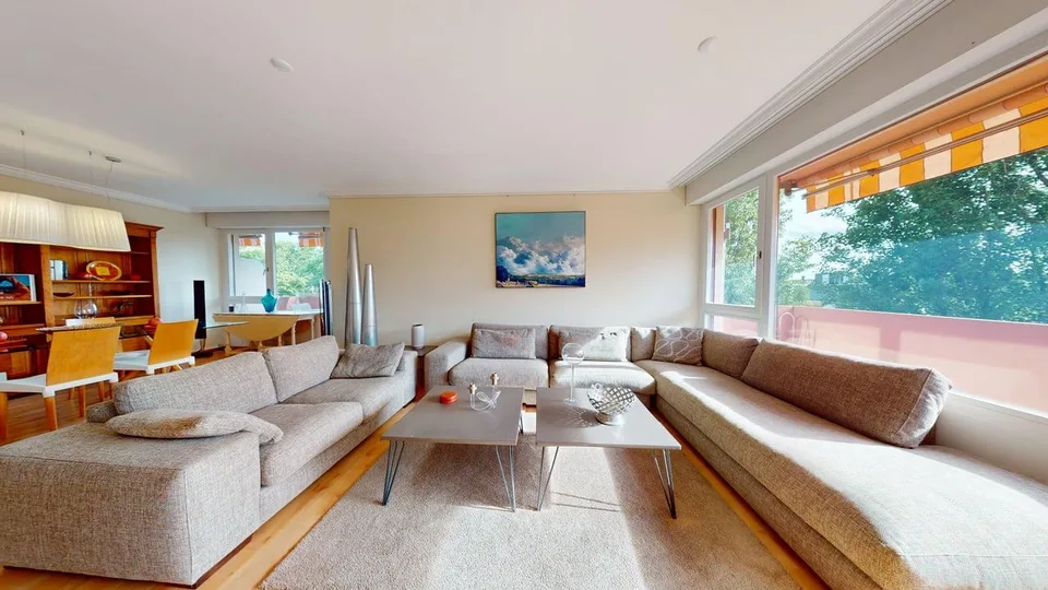 Wonderful 4-Bedroom Apartment with 3 Balconies – Route de Frontenex 114, Geneva!
