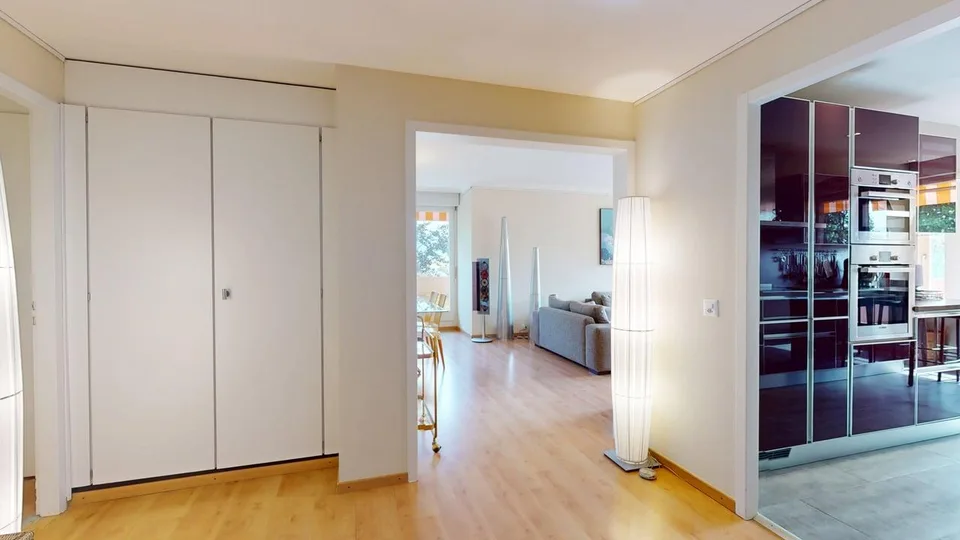 Meraviglioso appartamento di 4 camere con 3 balconi – Route de Frontenex 114, Ginevra! – foto 10 di 16