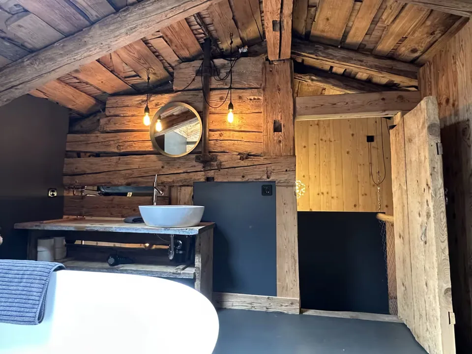 Einzigartiges Chalet in Fussdistanz zum Dorf – photo 6 sur 9