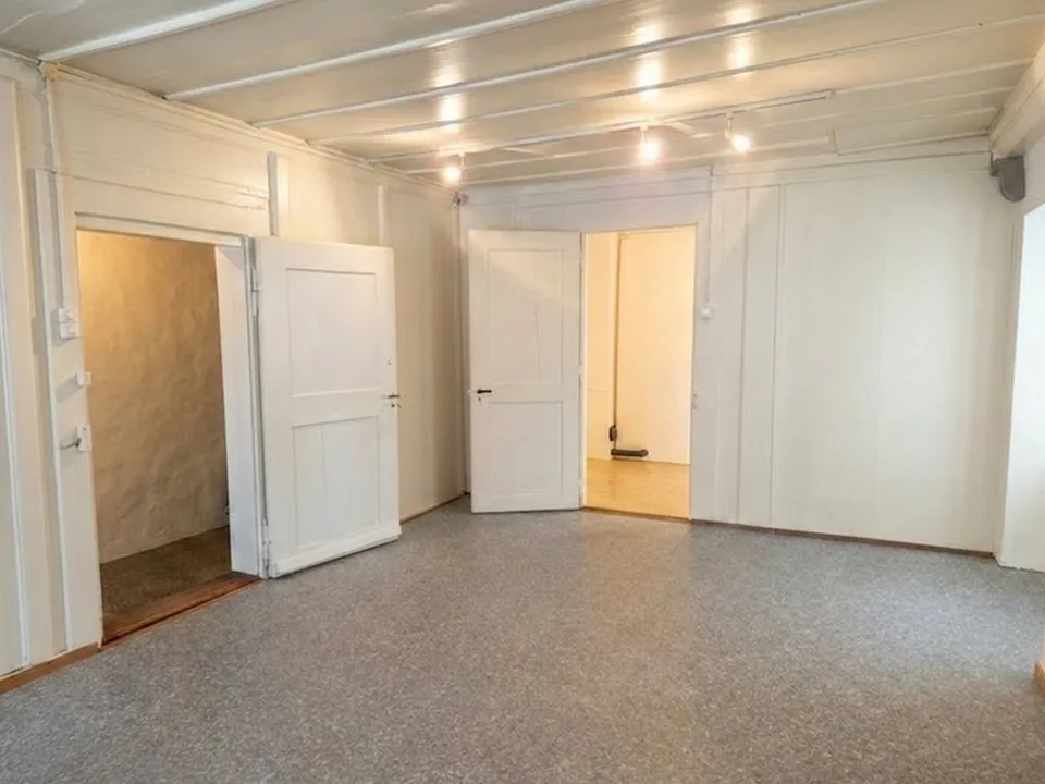 Espace commercial unique avec caractère dans la vieille ville de Berne