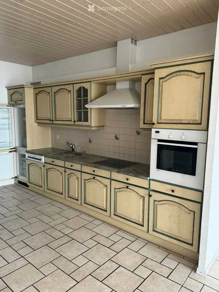 Corcelles petit immeuble calme appartement 3 pièces 80 m2