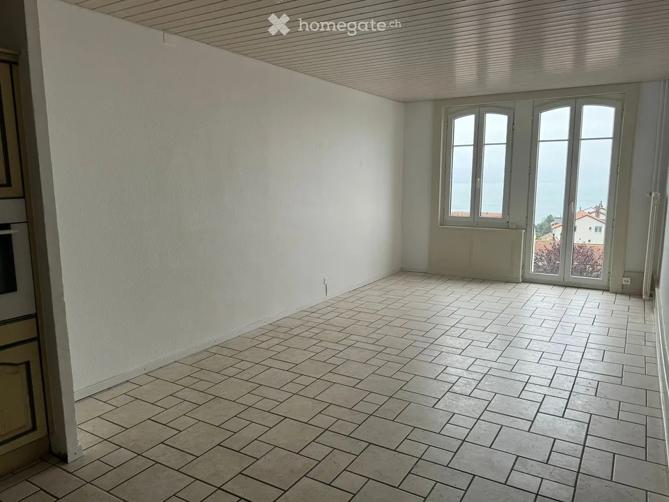 Corcelles petit immeuble calme appartement 3 pièces 80 m2