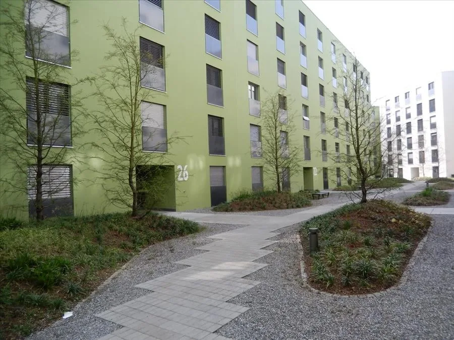 MIETEN OHNE KAUTION-Grosszügige und moderne 2.5 Zimmer-Wohnung im Neugut!