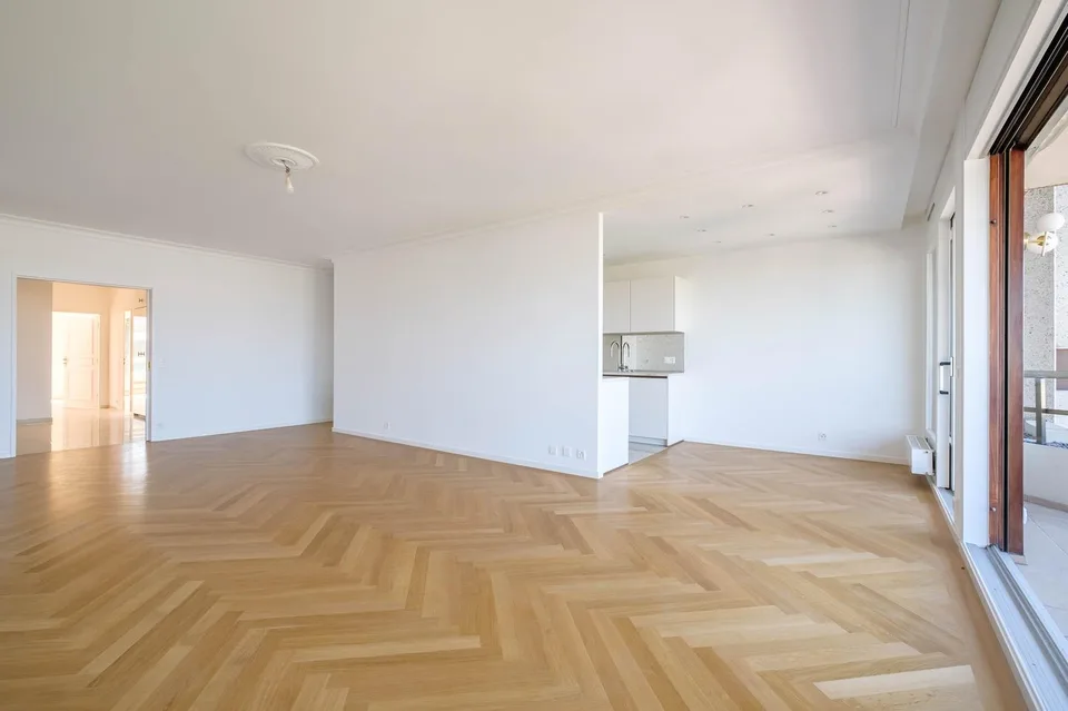 Tour-de-Champel: Elegant renoviertes Apartment mit spektakulärer Aussicht