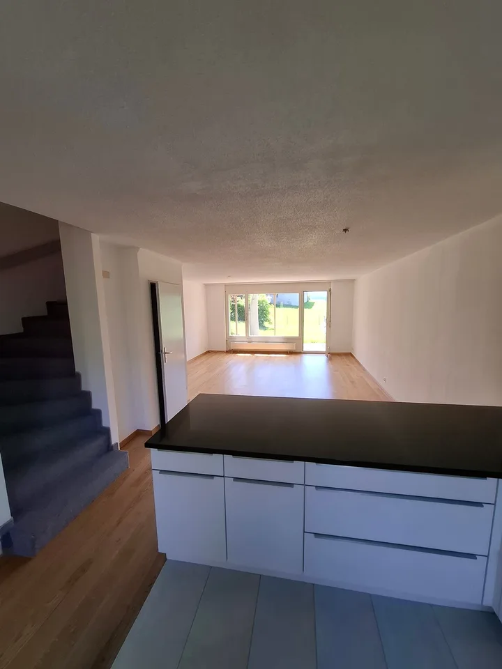 Deliziosa casa a 5,5 locali a Obfelden – fresca di ristrutturazione !
