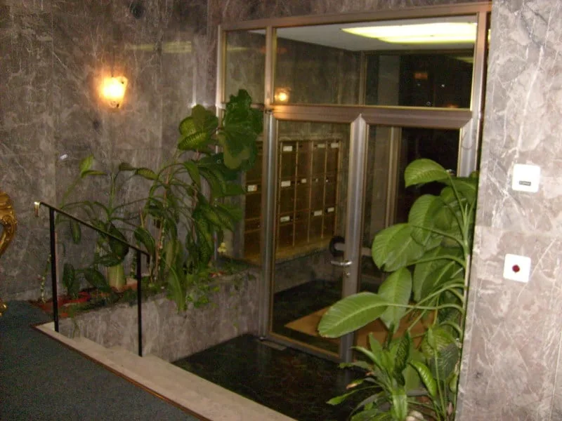 MODERN ATTIC BUSINESS APARTMENT  quiet,central & roof-deck & magnificent panoramic view