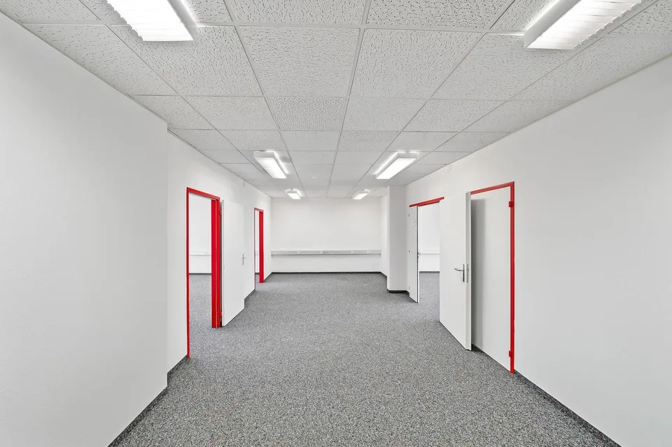 "Schicke Bürofläche hoch über Glattbrugg!" – Foto 6 von 15