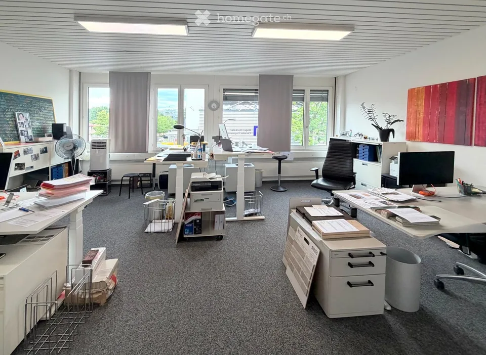 Büro- und Gewerbefläche an zentraler Lage in Risch-Rotkreuz