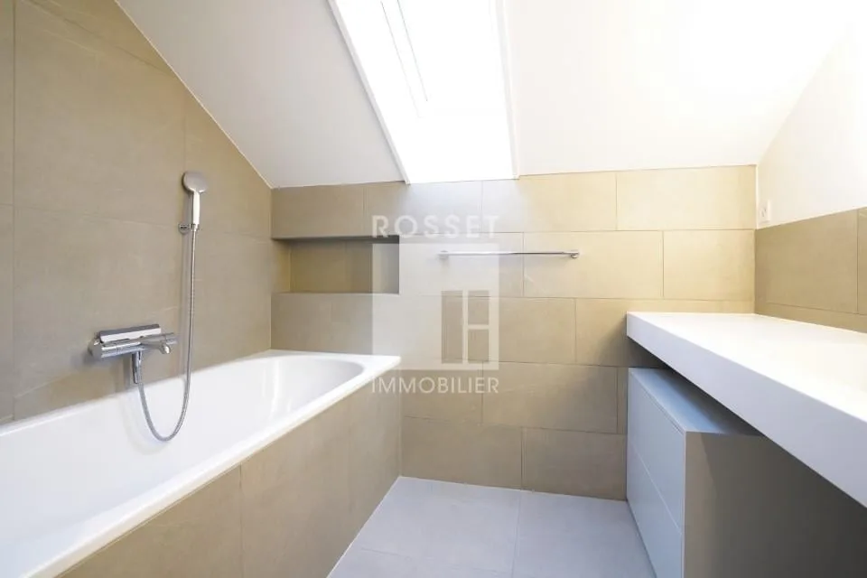 Bello appartamento duplex di 6 locali al 3° piano – foto 6 di 7