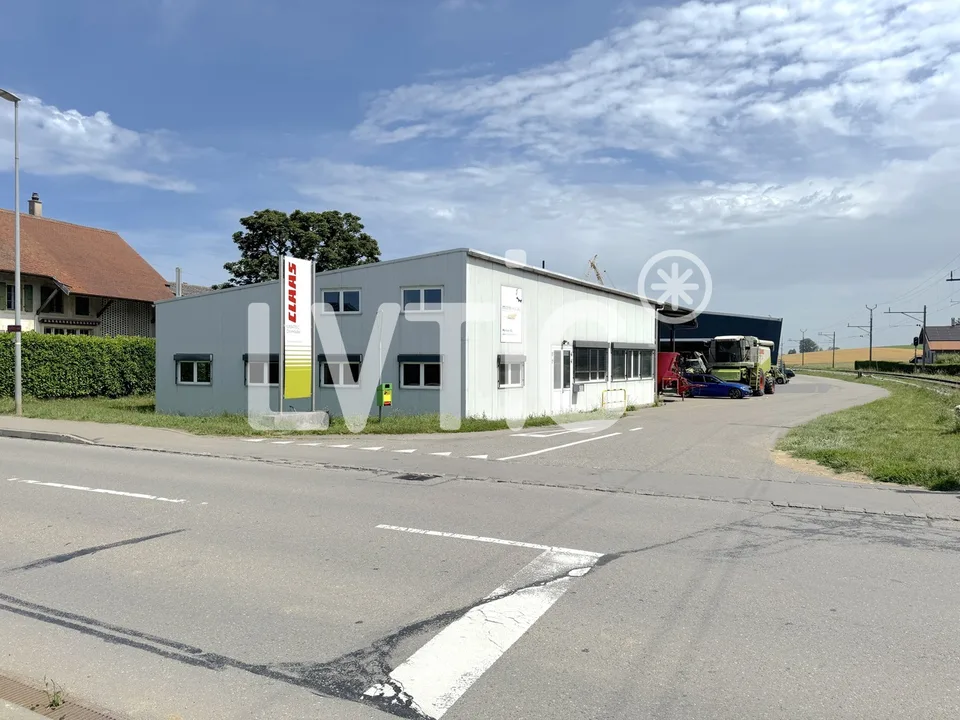 Petit bâtiment indépendant, atelier de 286 m2 à louer à Domdidier