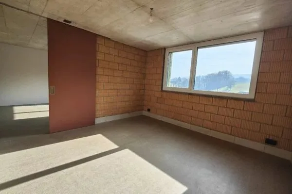 Zu vermieten - Schönes Dachgeschoß-Apartment mit 3,5 Zimmern, 87 m², hell, mit Aufzug und Außenbereichen