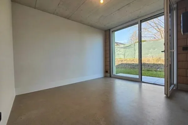 Zu vermieten - Schönes Dachgeschoß-Apartment mit 3,5 Zimmern, 87 m², hell, mit Aufzug und Außenbereichen