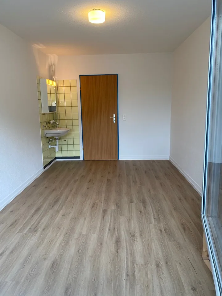 Büro, Praxis, Zimmer zu vermieten