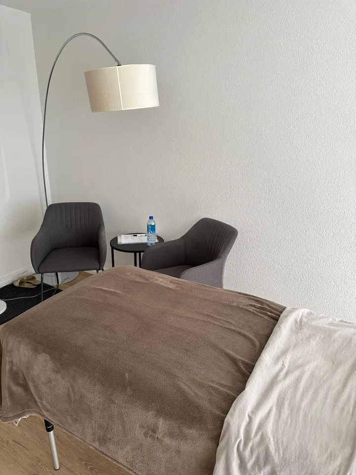 Büro, Praxis, Zimmer zu vermieten