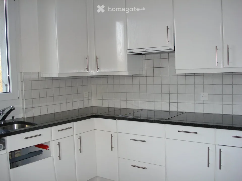 Appartement 3.5 pièces abordable en centre-ville de Lyss