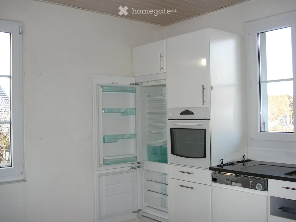 Appartement 3.5 pièces abordable en centre-ville de Lyss