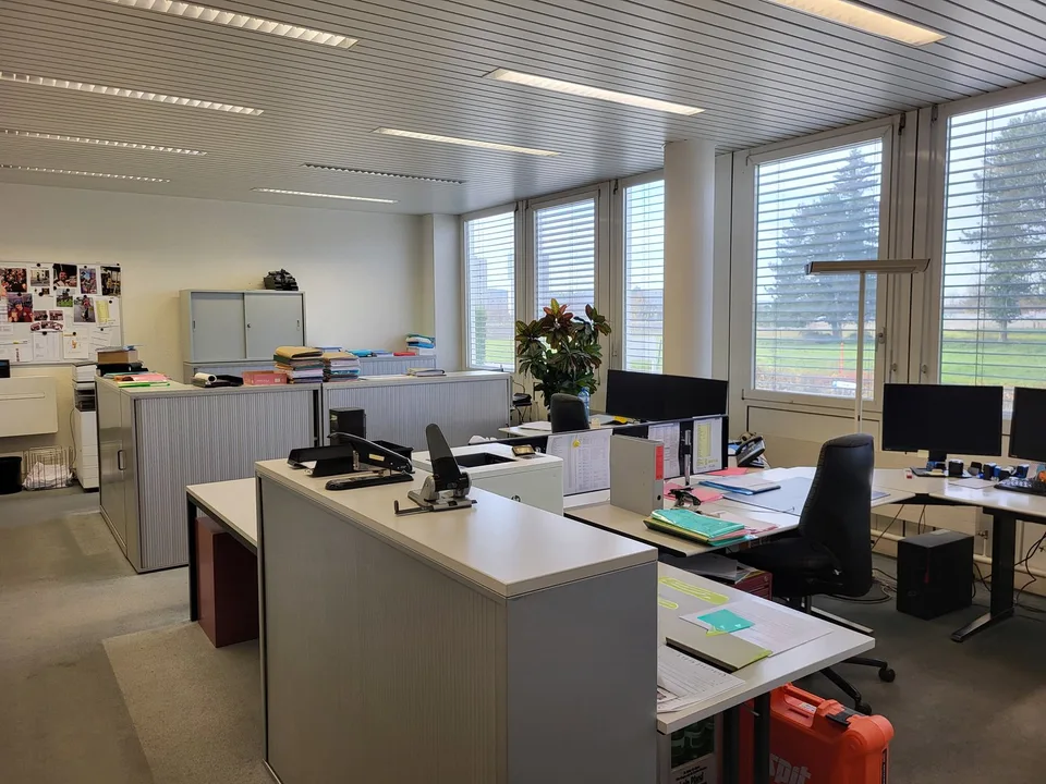 Spazi commerciali e uffici attraenti per aziende con standard elevati