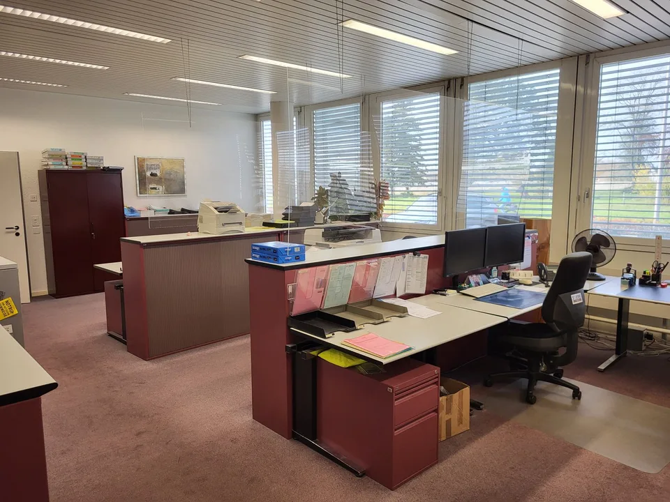 Spazi commerciali e uffici attraenti per aziende con standard elevati