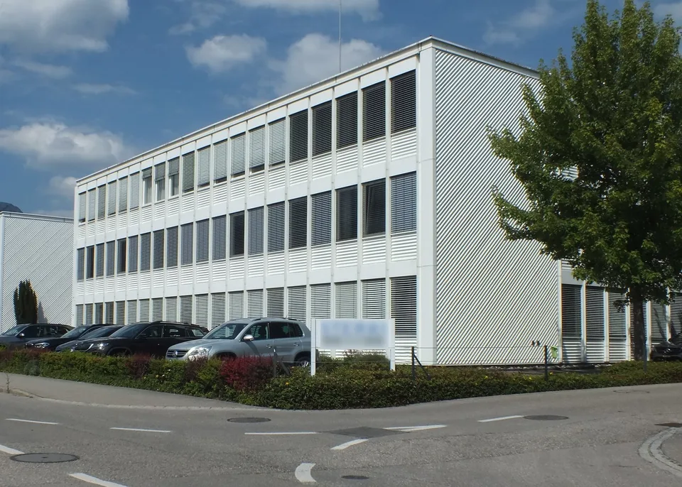 Spazi commerciali e uffici attraenti per aziende con standard elevati – foto 13 di 13