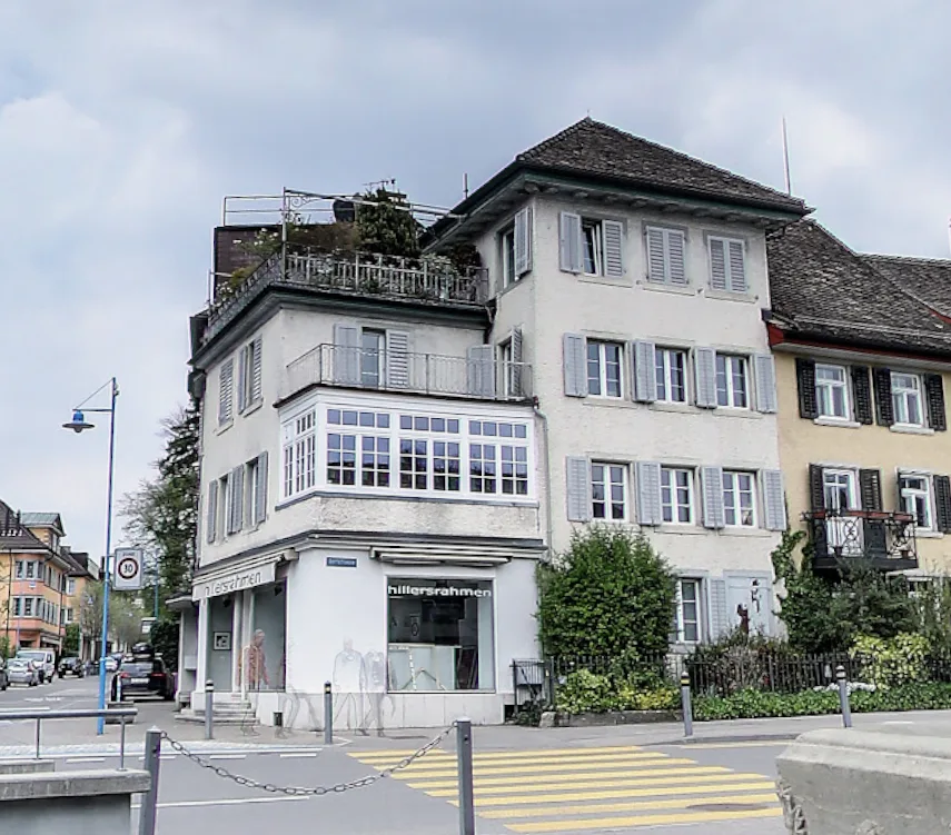 Attraktiver Gewerberaum an der Bahnhofstrasse 2 in Erlenbach