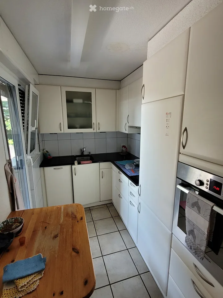 2 1/2 Z. - Terrassenwohnung in Leubringen