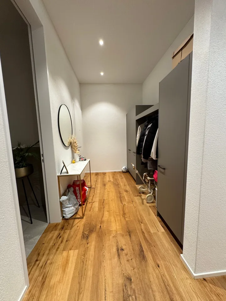 Appartamento moderno di 4,5 locali con balcone a Berg TG