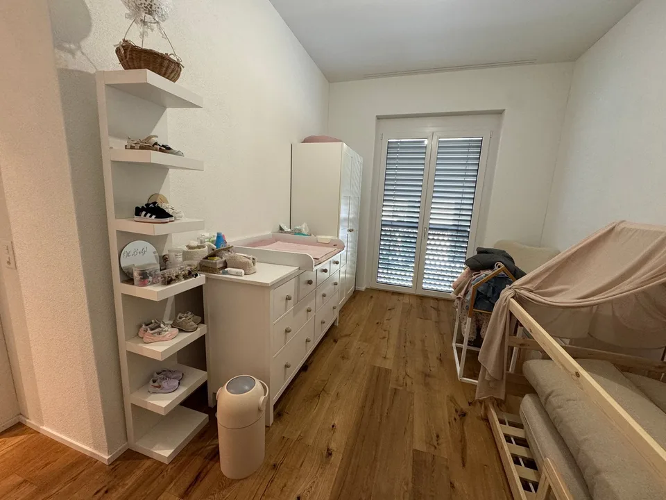 Appartamento moderno di 4,5 locali con balcone a Berg TG