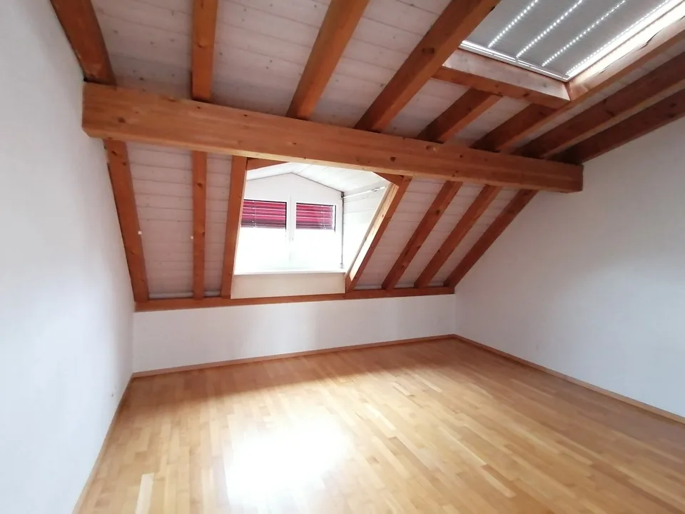 Schöne 4.5-Zimmer-Wohnung an zentraler Lage