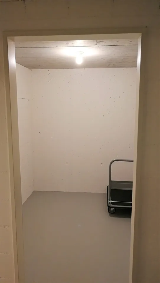 Lagerraum 4.8m2. Unkompliziert, modern & trocken.