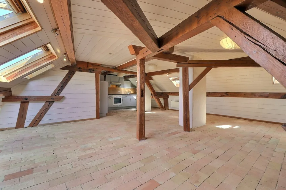 Loft mit 95 m2 im Zentrum von Montreux