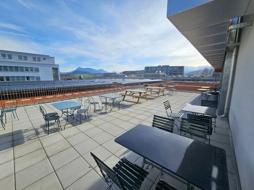 Your Space, Your Concept: 140 m² High-End Shell Construction in Top Location – photo 6 of 9
