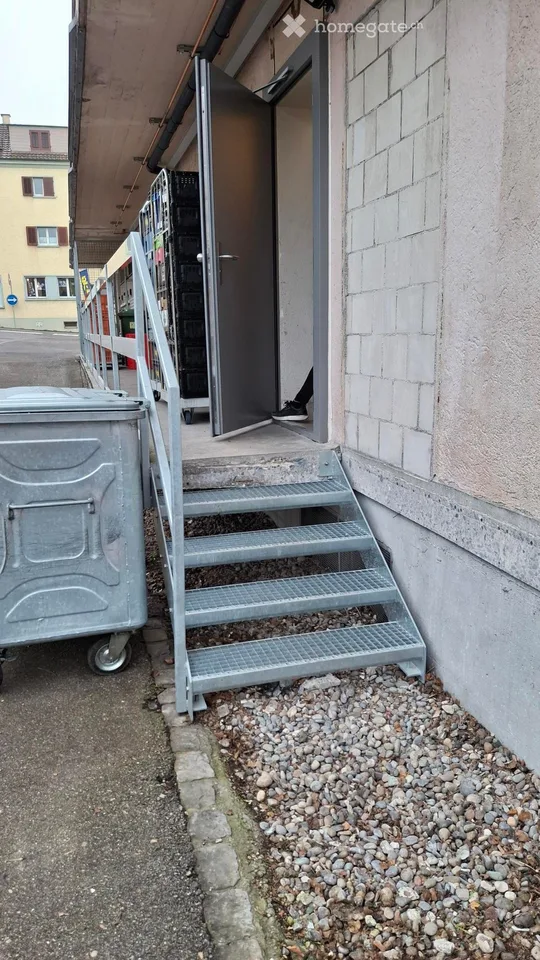 Lagerraum 40m2 (UG Volg Wettswil) noch frei - Lagerraum Hedingen ist vergeben.